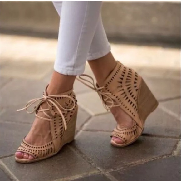 Jeffrey Campbell Rodillo Cutout Hi Wedge Peep Sandals Nude Size 9 - Picture 3 of 10